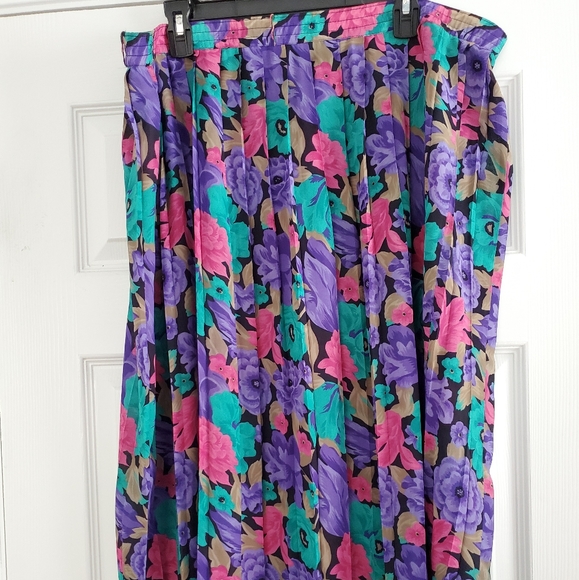 Vintage Ladies Skirt - Picture 1 of 3